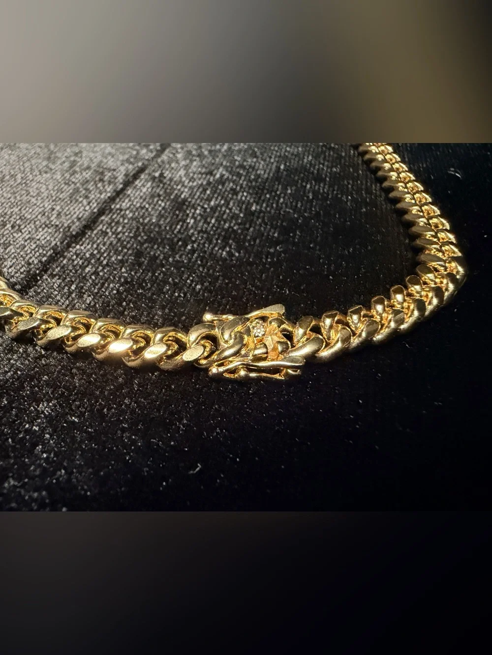 Cuban w/Concave 24in 6.5MM 14K Stamped gold filled necklace w/Box Lock.
